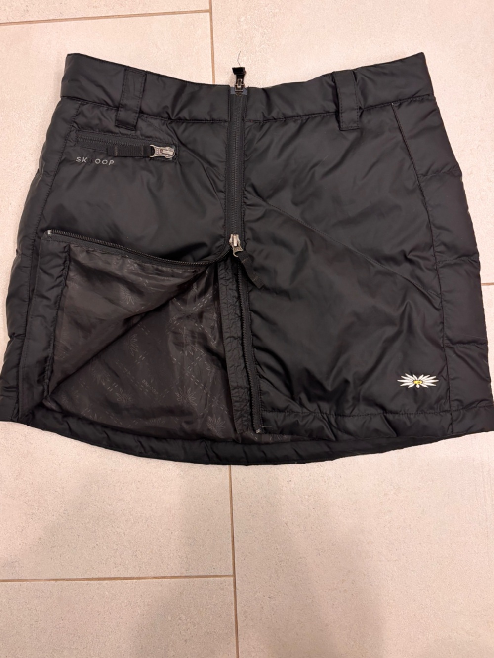 Skhoop Black Down  Mini Skirt with Front Zip size small